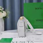 Bottega-Veneta-CASSETTE-White.png