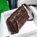 Bottega-Veneta-Padded-Cassette-Fondant.png