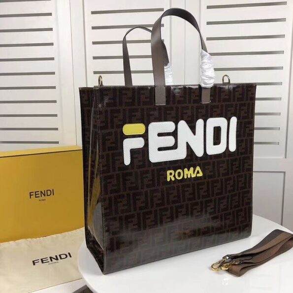 Fendi-Shopper-Brown-White-2.jpg