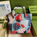 Gucci-Childrens-Strawberry-Star-Print-Tote.jpg