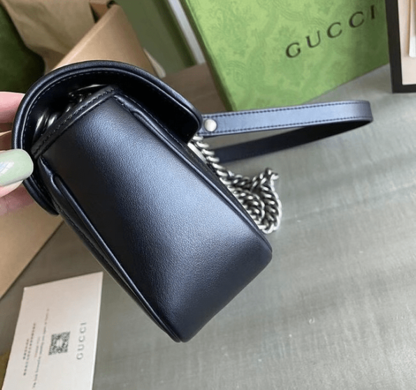 Gucci-GG-Marmont-Matelasse-Mini-Bag-Black-3.png