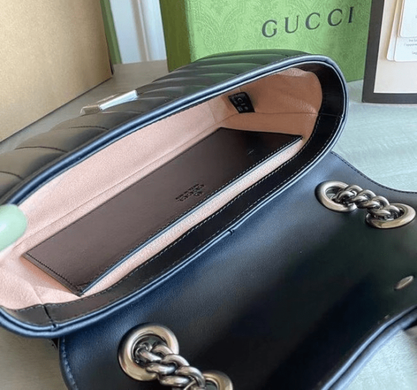 Gucci-GG-Marmont-Matelasse-Mini-Bag-Black-5.png