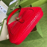 Gucci-Jackie-1961-Crocodile-Small-Shoulder-Bag-Red.png