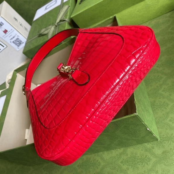 Gucci-Jackie-1961-Crocodile-Small-Shoulder-Bag-Red-6.png