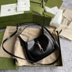 Gucci-Jackie-1961-Mini-Hobo-Bag-Black.png