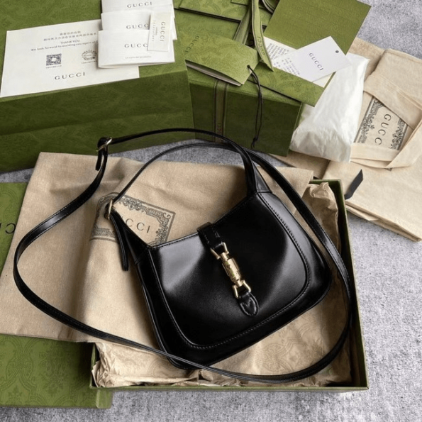 Gucci-Jackie-1961-Mini-Hobo-Bag-Black-1.png