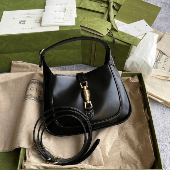 Gucci-Jackie-1961-Mini-Hobo-Bag-Black.png