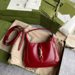 Gucci-Jackie-1961-Mini-Hobo-Bag-Red.png