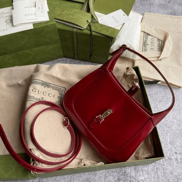 Gucci-Jackie-1961-Mini-Hobo-Bag-Red-5.png