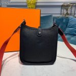 Hermes-Evelyne-III-TPM-Bag-20cm-in-Taurillon-Clemence-Black.jpg