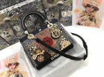 Lady-Dior-Pearl-And-Thread-Embroidery-Cattle-Leather.png