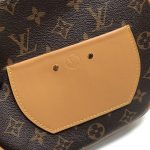 Louis-Vuitton-Boite-Chapeau-Souple-MM-Monogram-in-Brown.jpg