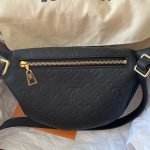 Louis-Vuitton-Bumbag-Black.jpg