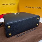 Louis-Vuitton-Capucines-MM-Noir-Rouge.jpg