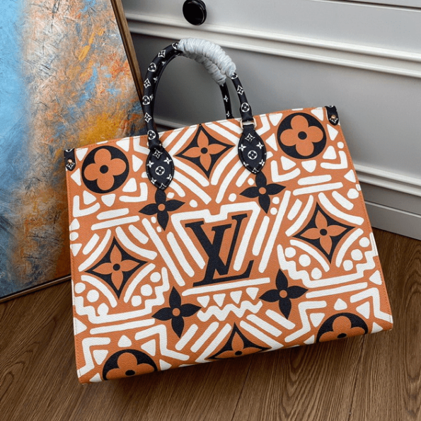 Louis-Vuitton-Crafty-Onthego-GM.png