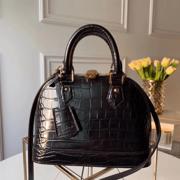 Louis-Vuitton-Crocodile-Pattern-Leather-Bag-Black.png