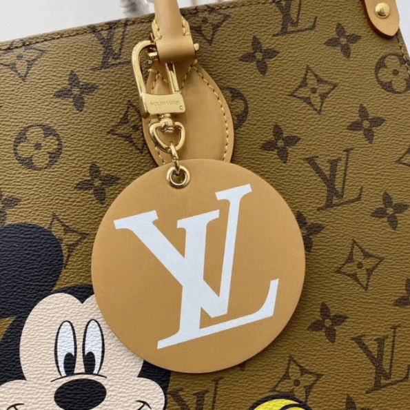 Louis-Vuitton-Disney-Onthego-Medium-Tote-Bag-5.png