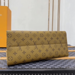 Louis-Vuitton-Disney-Onthego-Medium-Tote-Bag.png