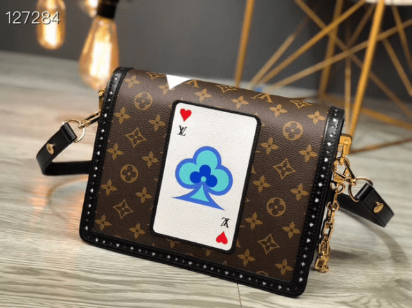 Louis-Vuitton-FELICIE-POCHETTE-White-4.png