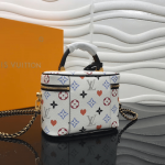 Louis-Vuitton-GAME-ON-VANITY-PM.png