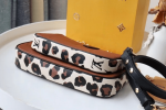 Louis-Vuitton-MULTI-POCHETTE-ACCESSOIRES-Caramel.png