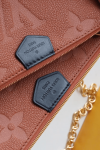 Louis-Vuitton-MULTI-POCHETTE-ACCESSOIRES-Caramel.png