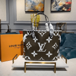 Louis-Vuitton-NEVERFULL-MM-Khaki.png