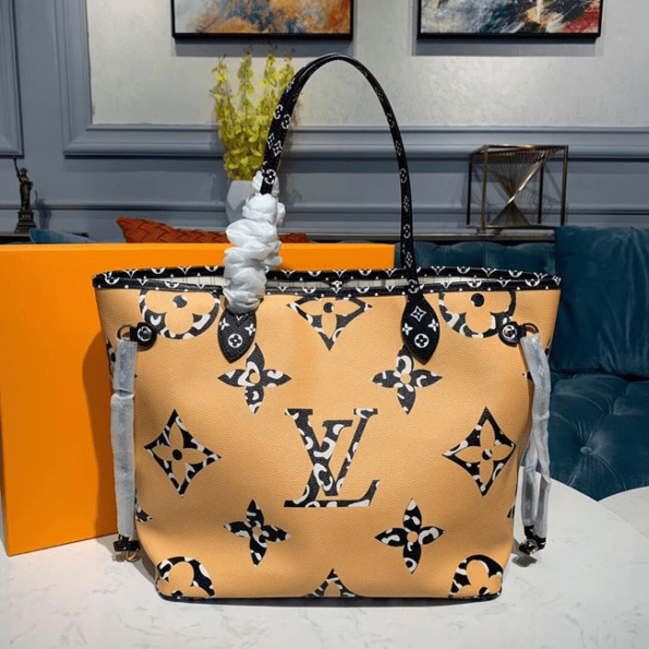 Louis-Vuitton-NEVERFULL-MM-White-2.png