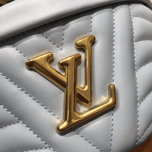 Louis-Vuitton-NEW-WAVE-sky-Blue-4.png