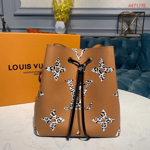 Louis-Vuitton-Neonoe-Brown-1.png