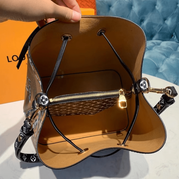 Louis-Vuitton-Neonoe-Brown-8.png