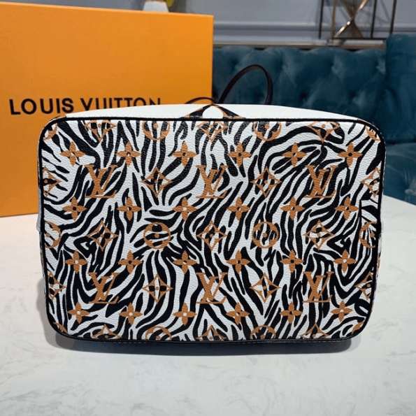 Louis-Vuitton-Neonoe-White-3.png