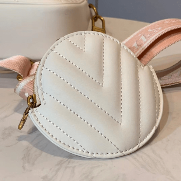 Louis-Vuitton-New-Wave-Shoulder-Bag-White-3.png