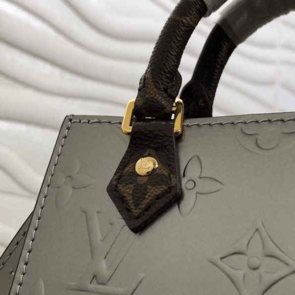 Louis-Vuitton-PETIT-SAC-PLAT-Grey-6.png