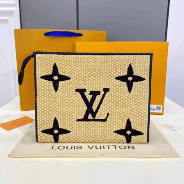 Louis-Vuitton-POCHETTE-VOYAGE-MM-Blue-2.png