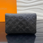 Louis-Vuitton-Pochette-Coussin-Black.png