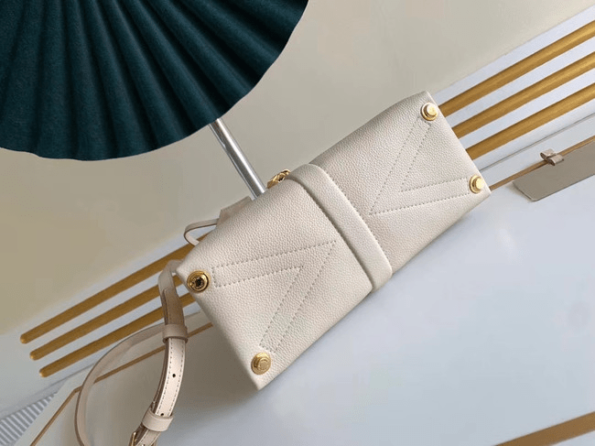 Louis-Vuitton-Rose-Des-Vents-Bag-White-6.png