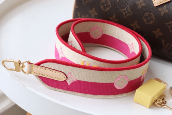 Louis-Vuitton-SPEEDY-Monogram-Canvas-Pink-7.png