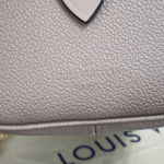 Louis-Vuitton-Speedy-Bandouliere-20-Tourterelle.png