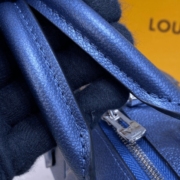 Louis-Vuitton-Speedy-Bandouliere-20-blue-4.png