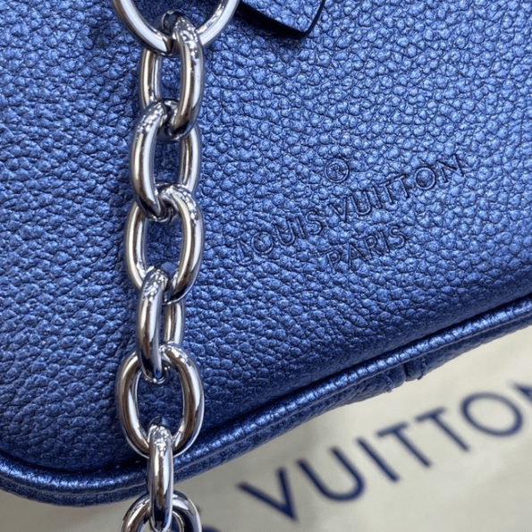 Louis-Vuitton-Speedy-Bandouliere-20-blue-8.png