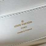 Louis-Vuitton-Twist-One-Handle-PM-Champagne-Metallise.jpg