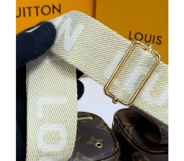 Louis-Vuitton-Utility-Crossbody-Brown-6.png