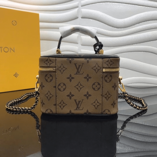 Louis-Vuitton-VANITY-PM-Bag-2.png