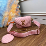 Louis-Vuitton-Wave-Multi-Pochette-Rose-Ballerine.png