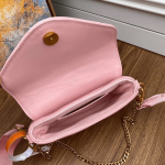 Louis-Vuitton-Wave-Multi-Pochette-Rose-Ballerine.png