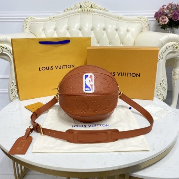 Louis-Vuitton-x-NBA-Louis-Vuitton-Ball-in-Basket.jpeg