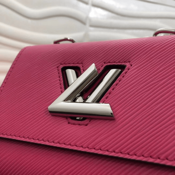 Louis-vuitton-TWIST-MINI-Agathe-Rose-Pink-6.png