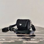 Prada-Re-Edition-Nylon-Shoulder-Bag-Black.jpg