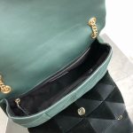 Saint-Laurent-Jamie-Leather-Quilted-Shoulder-Bag-Green-11.jpg